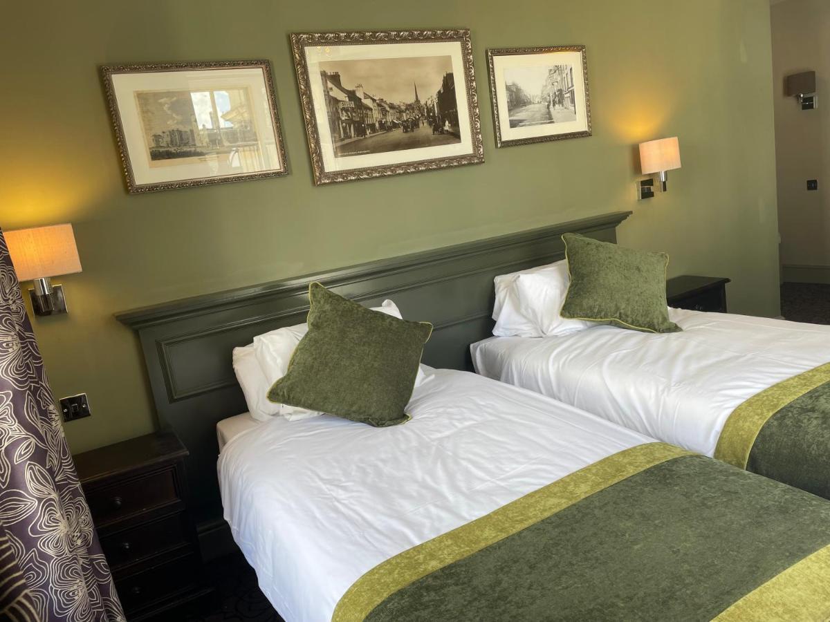 Punch House Monmouth Hotel ภายนอก รูปภาพ